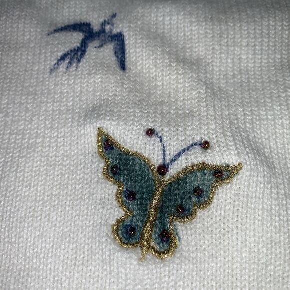 Vintage Alfred Dunner Floral Butterflies White Embroidered Bead Knit Top Size L - Picture 9 of 12